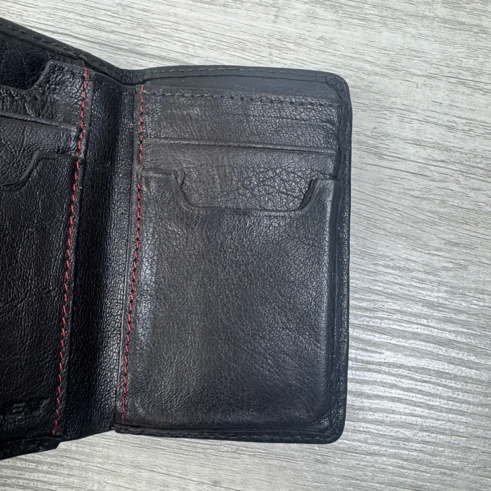 Oakley Vintage Bifold Leather Wallet‎ OS Slim Black Quilted Red Stitching Logo